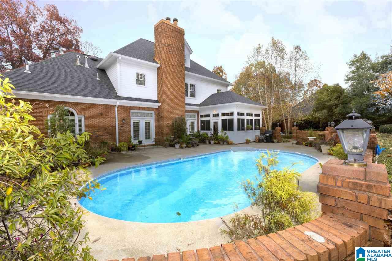 401 Woodward Road Trussville, AL 35173 - Photo 3 of 31