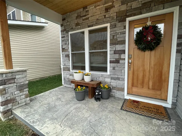 $390,000 | 28 Sage Crest Loop, Weaverville, NC 28787