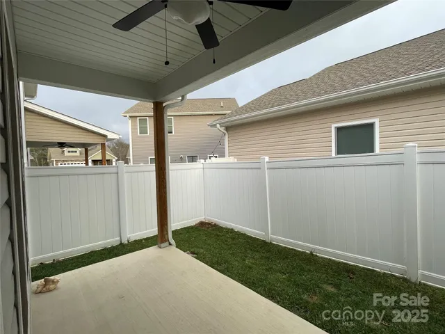 $390,000 | 28 Sage Crest Loop, Weaverville, NC 28787