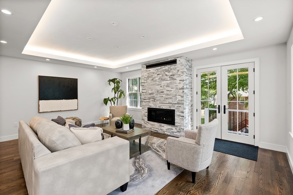 21 Louise Road, Unit 21 Newton, MA 02467 - Photo 7 of 29 Gallery Image 7