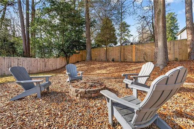 a view of outdoor space yard and patio