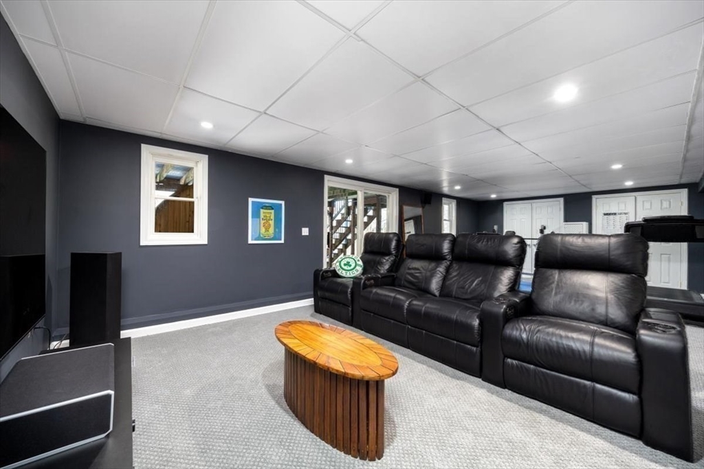 124 Captain Peirce Road Scituate, MA 02066 - Photo 15 of 25