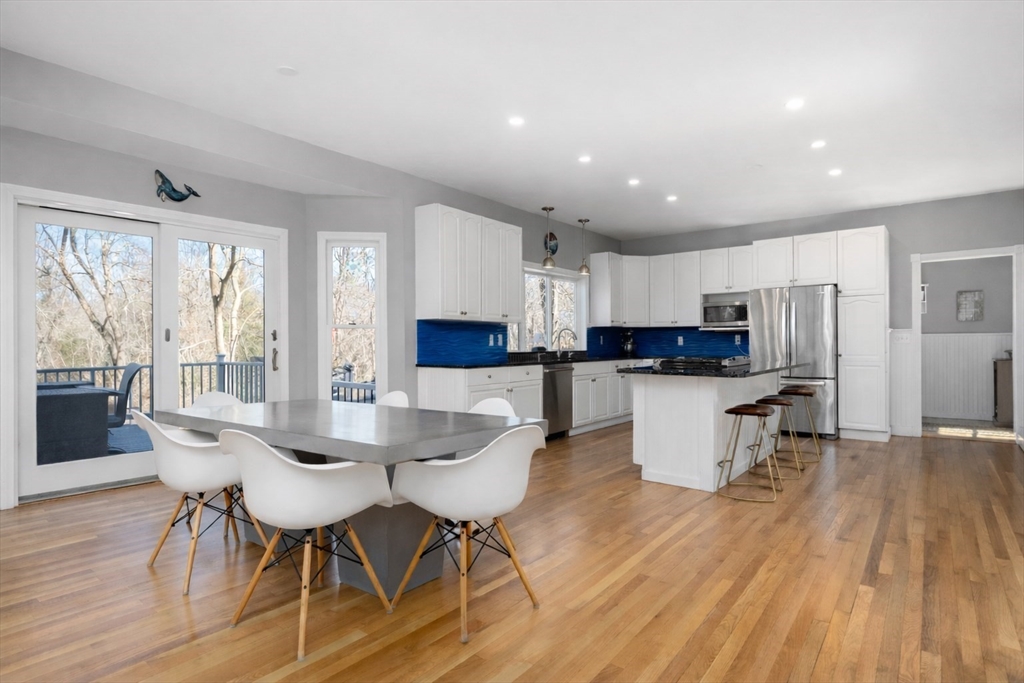 124 Captain Peirce Road Scituate, MA 02066 - Photo 2 of 24