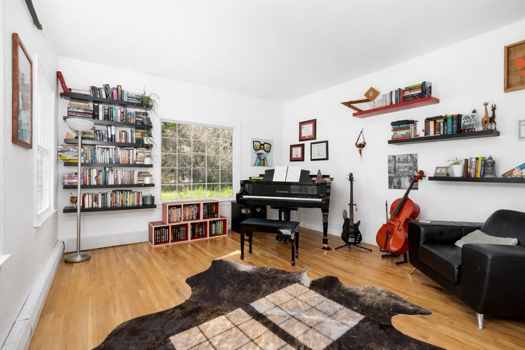 124 Captain Peirce Road Scituate, MA 02066 - Photo 5 of 24