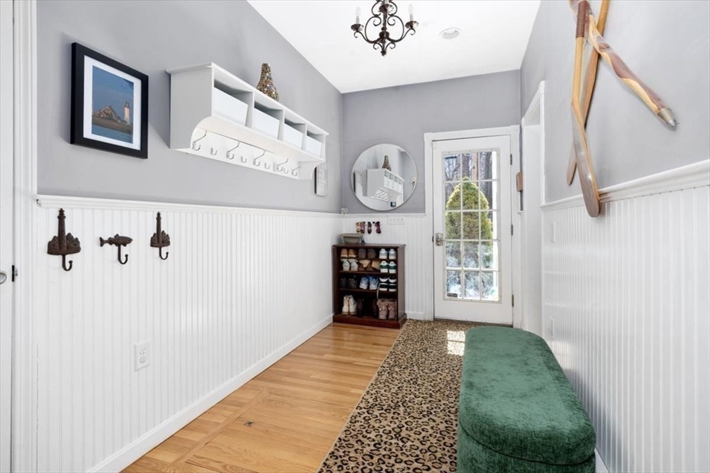 124 Captain Peirce Road Scituate, MA 02066 - Photo 6 of 24