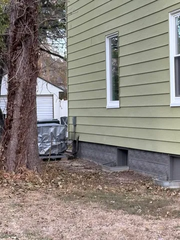 $129,000 | 304 1/2 West 7th Street, Sterling, IL 61081