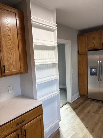 $129,000 | 304 1/2 West 7th Street, Sterling, IL 61081