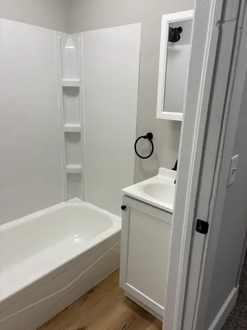 $129,000 | 304 1/2 West 7th Street, Sterling, IL 61081