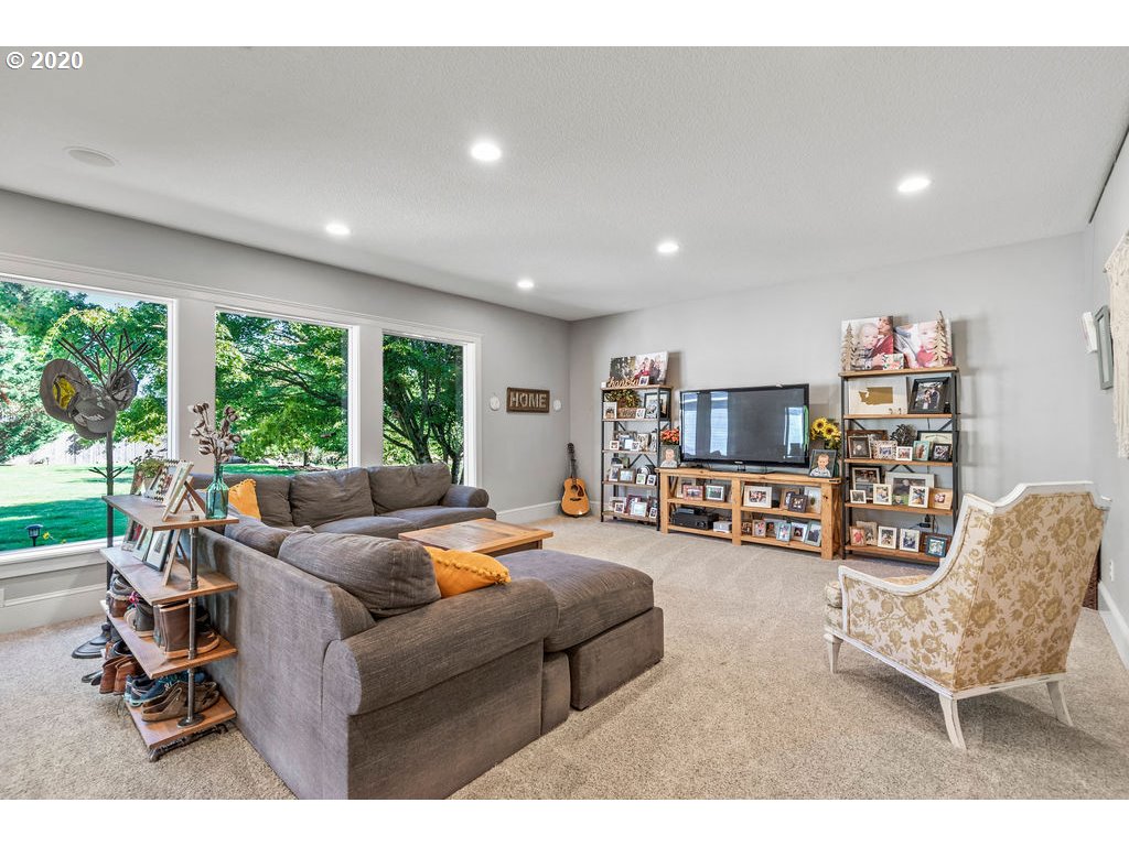 1102 Northeast 264th Street Ridgefield, WA 98642 - Photo 11 of 32