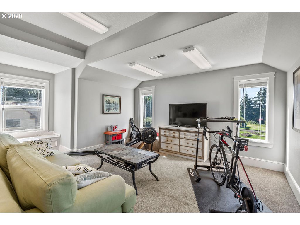 1102 Northeast 264th Street Ridgefield, WA 98642 - Photo 24 of 32