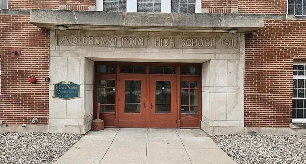 $1,300 | 311 South Court Street, Unit 103, Crown Point, IN 46307