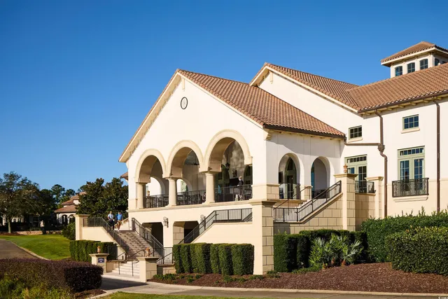 $899,975 | 205 Atlantic Breeze Street, Myrtle Beach, SC 29572