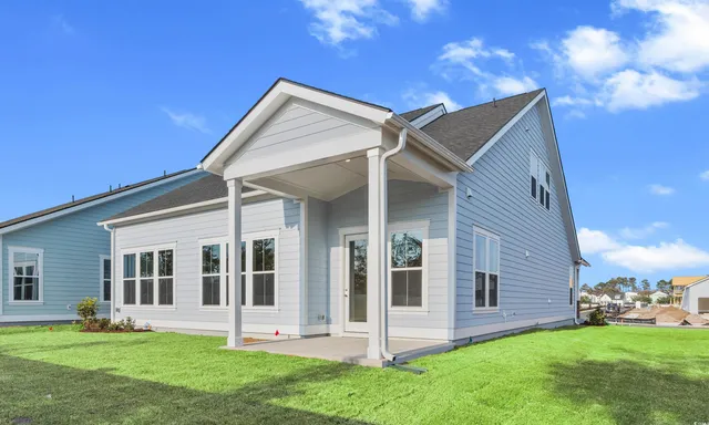 $899,975 | 205 Atlantic Breeze Street, Myrtle Beach, SC 29572