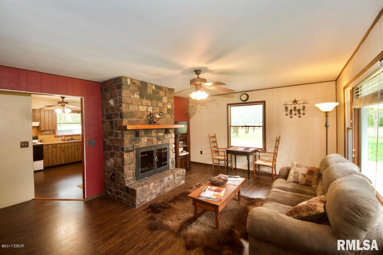 5453 Grassy Road Carbondale, IL 62902 - Photo 5 of 14 Gallery Image 5