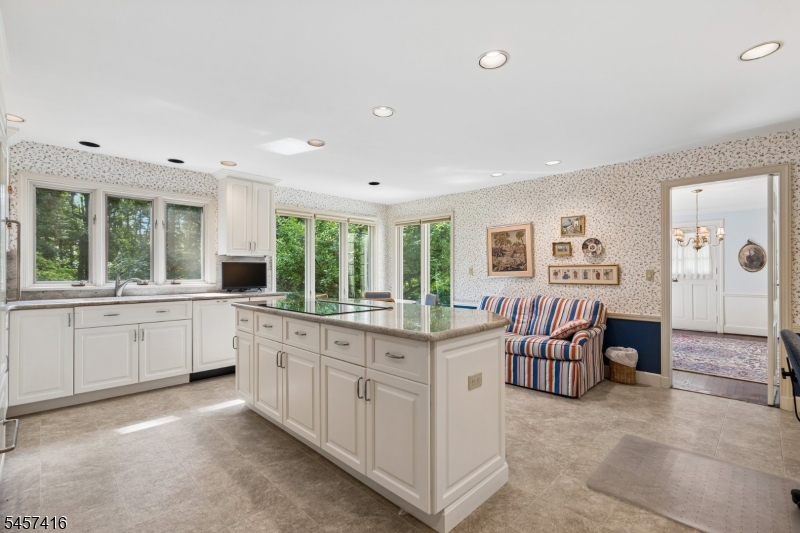 300 Oak Ridge Avenue Summit, NJ 07901 - Photo 9 of 47 Gallery Image 9