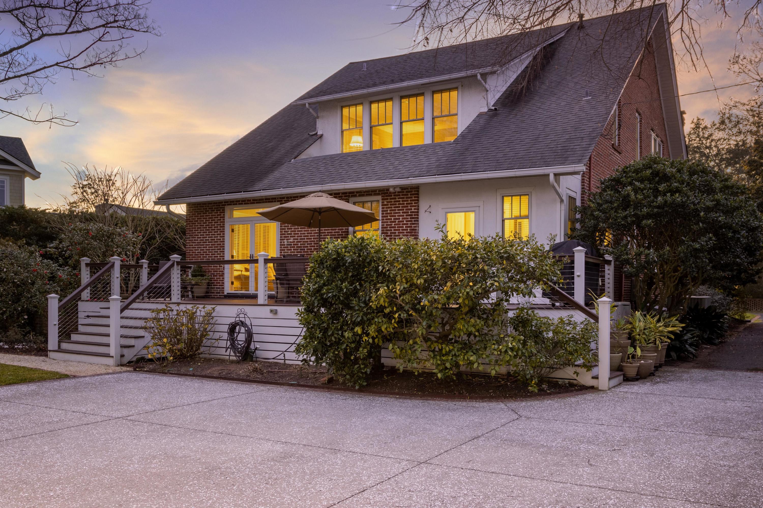 21 Palmetto Road Charleston, SC 29407 - Photo 31 of 41 Rear of home at twilight