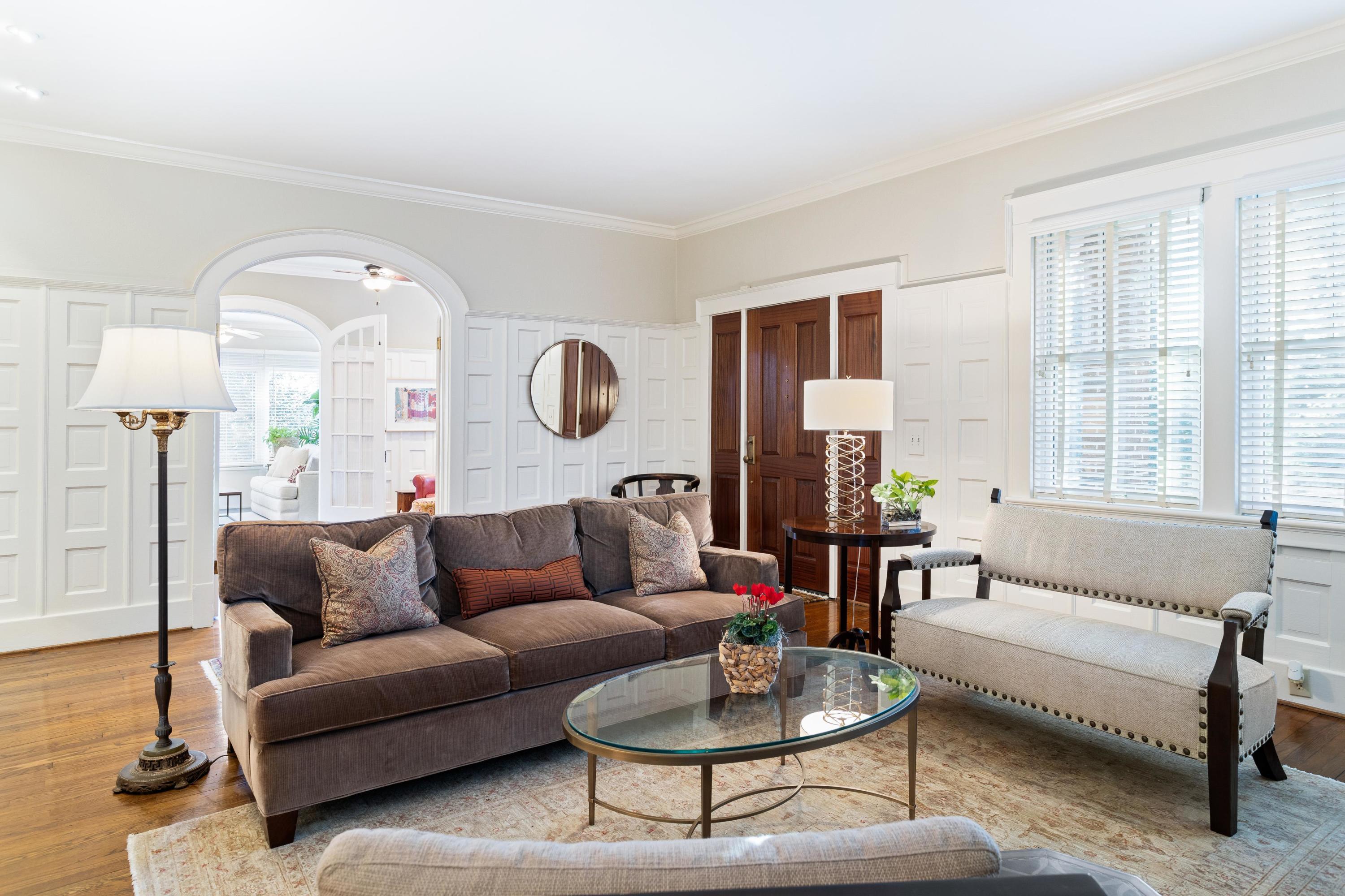21 Palmetto Road Charleston, SC 29407 - Photo 6 of 41 Formal living room 2