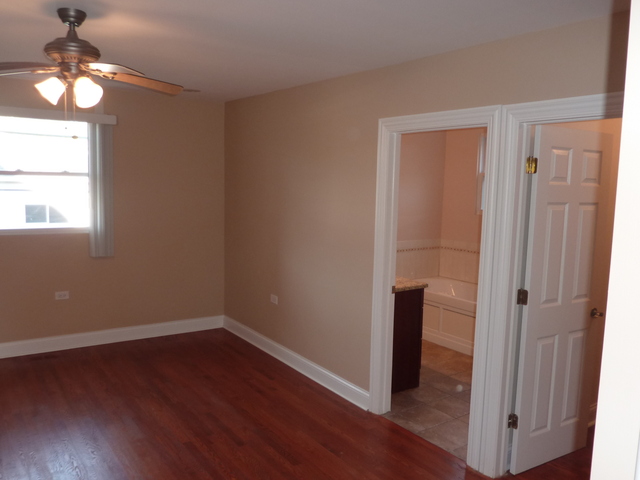 3452 North Rutherford Avenue Chicago, IL 60634 - Photo 10 of 25