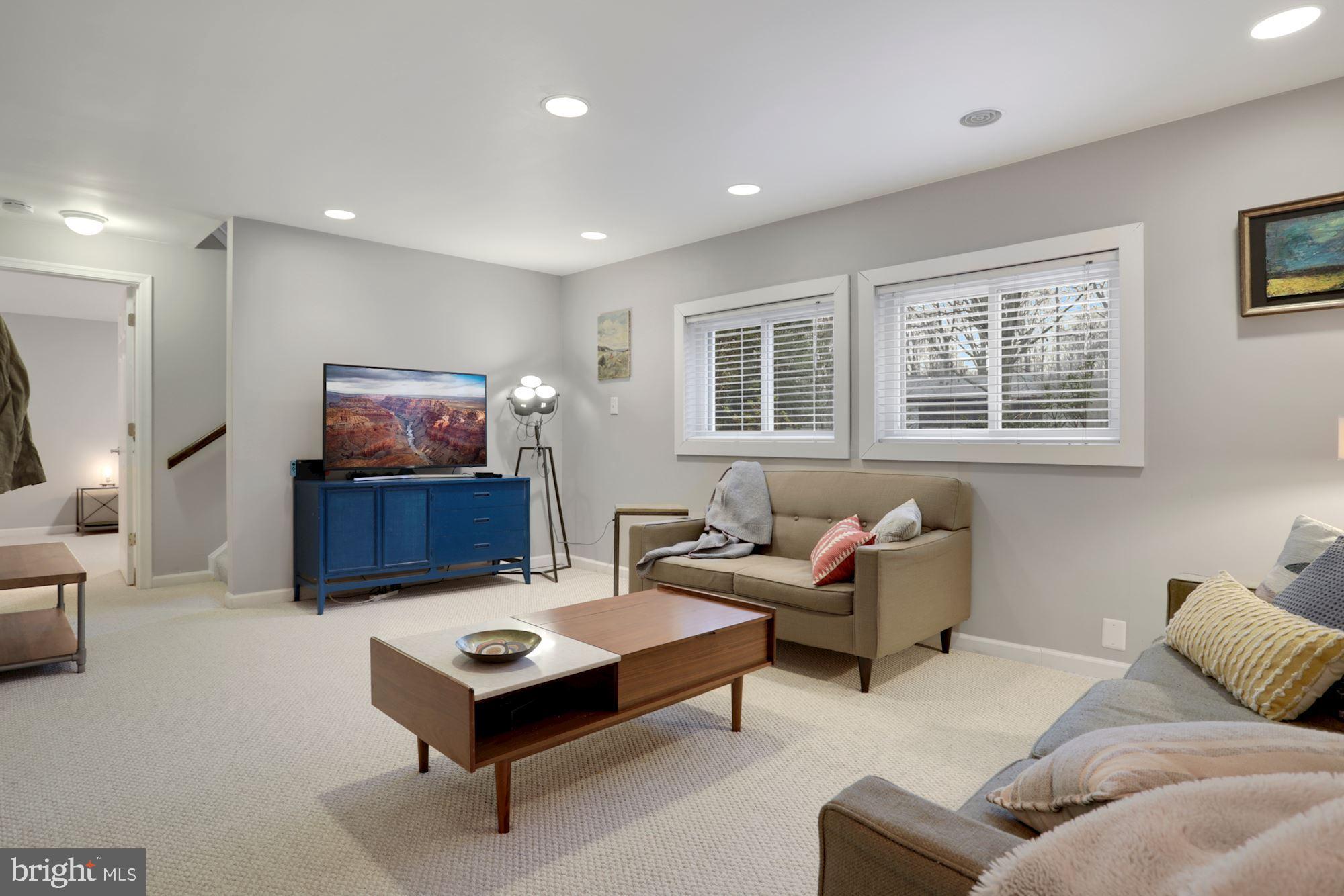 2330 Old Trail Drive Reston, VA 20191 - Photo 18 of 29