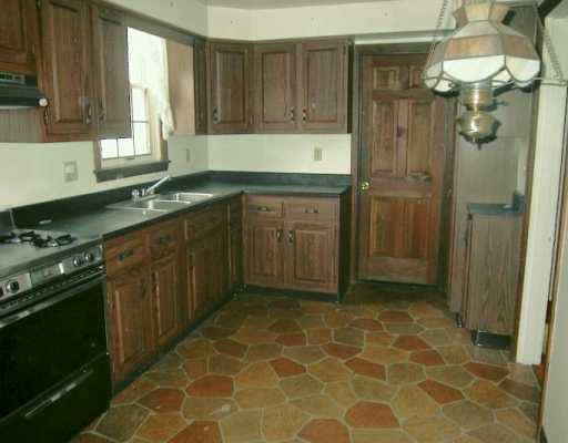 986 Ridge Avenue Pittsburgh, PA 15202 - Photo 4 of 5 Gallery Image 4