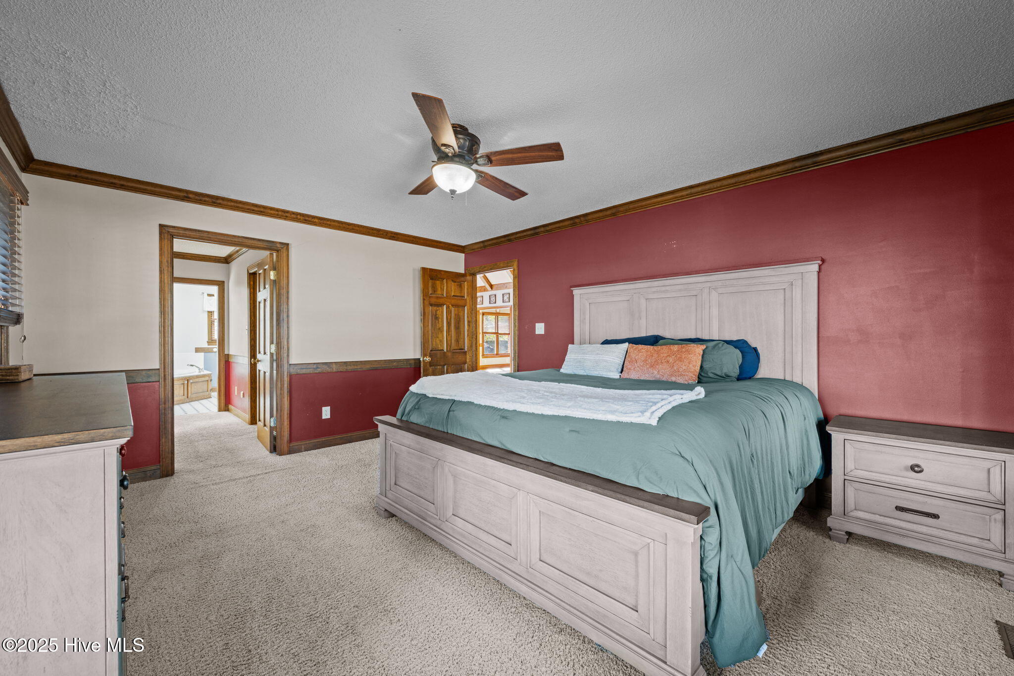 415 Bay Bush Road Vanceboro, NC 28586 - Photo 19 of 38 Downstairs master bedroom