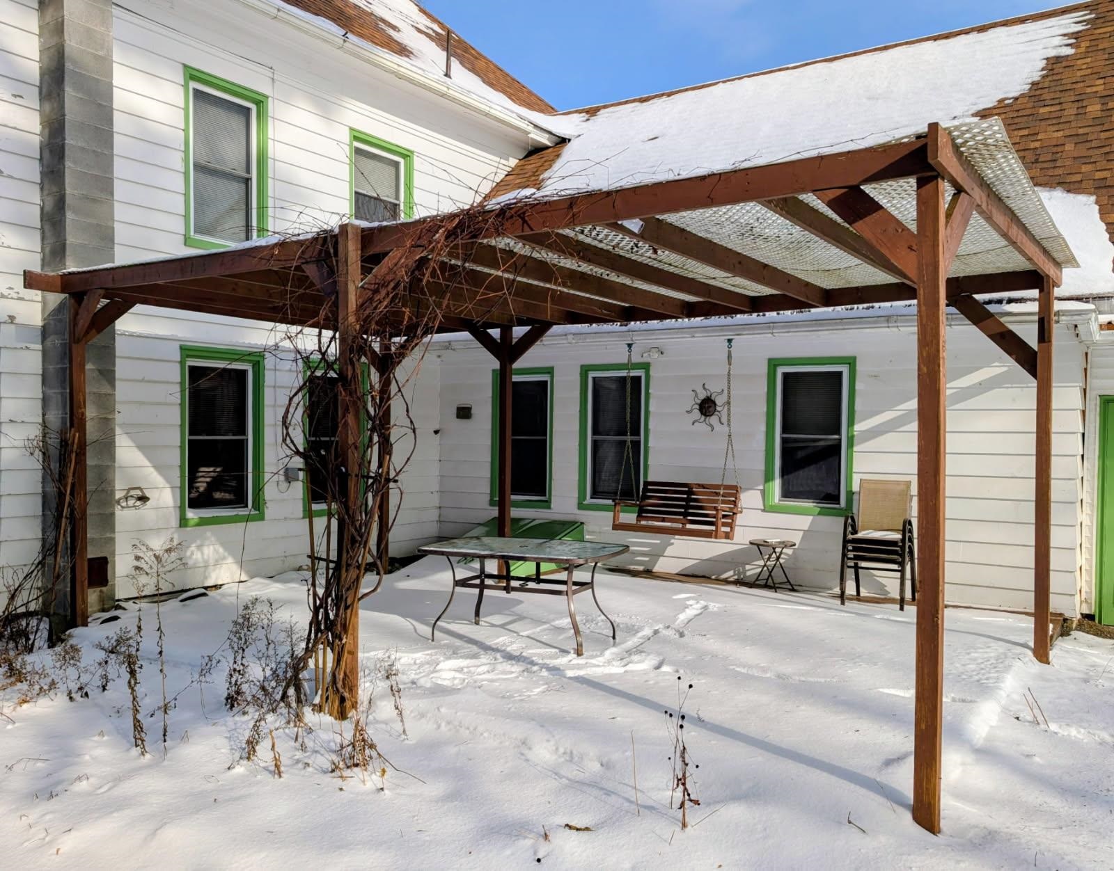 252 North Pleasant Street Troy, VT 05859 - Photo 2 of 36