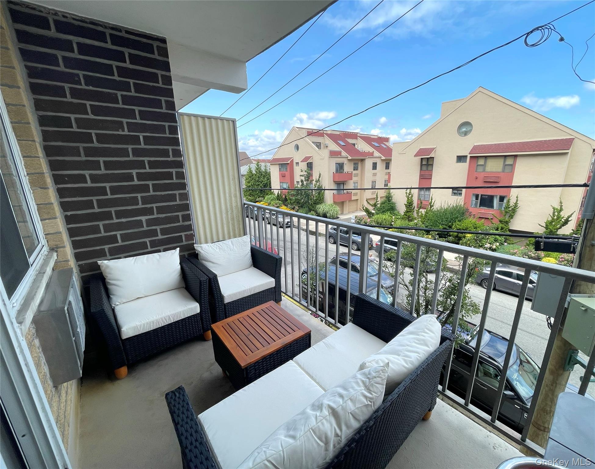 650 Shore Road, Unit 2N 3 Long Beach, NY 11561 - Photo 13 of 22 Gallery Image 13