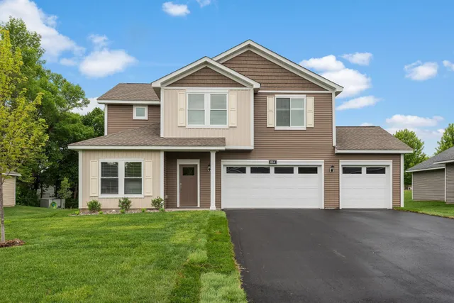 $454,900 | 684 Aspen Lane, Montrose, MN 55363