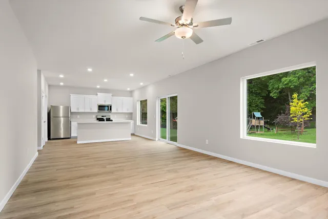 $454,900 | 684 Aspen Lane, Montrose, MN 55363