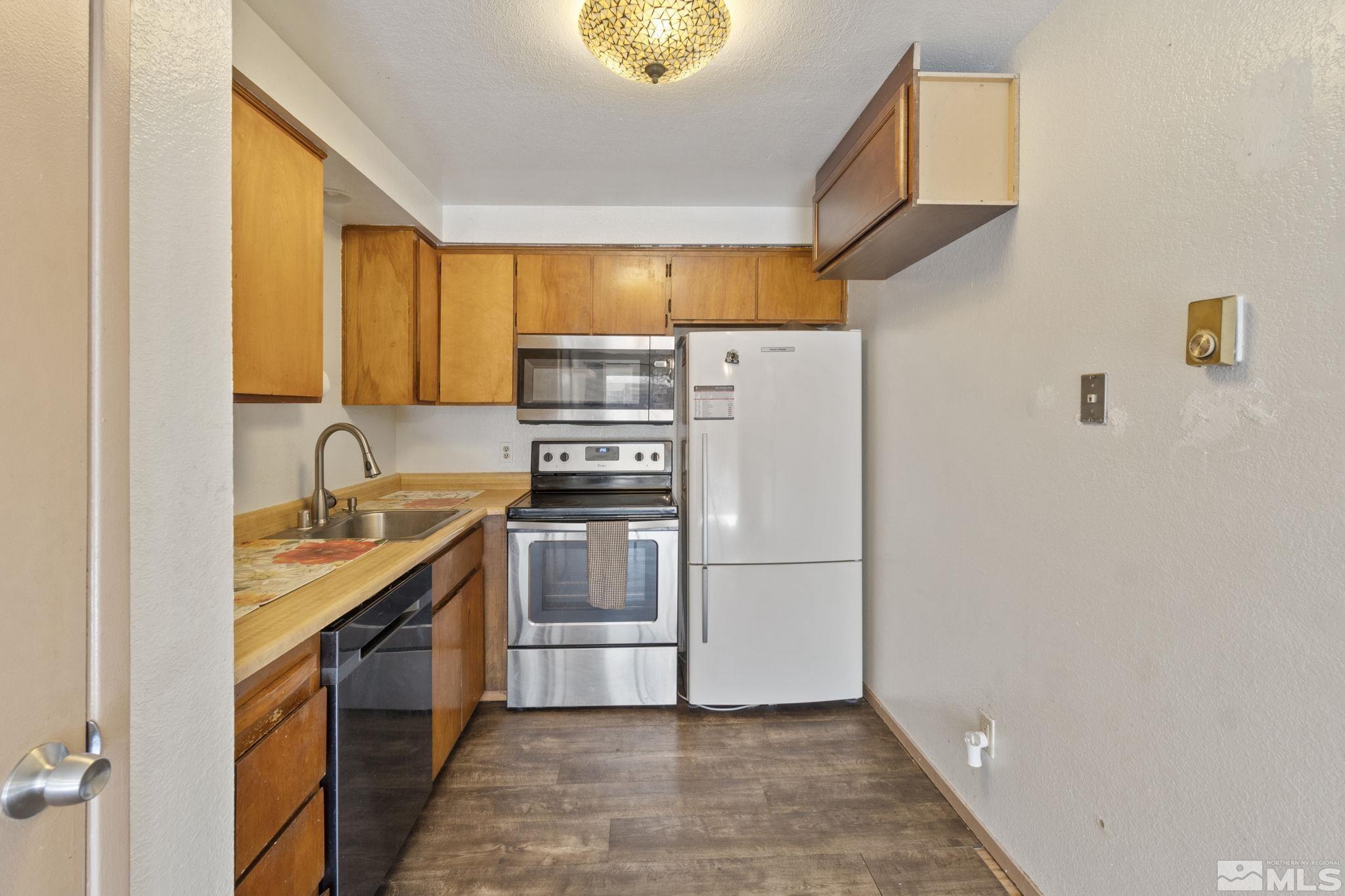 350 West Hampton Drive Carson City, NV 89706 - Photo 13 of 28 Photo 13