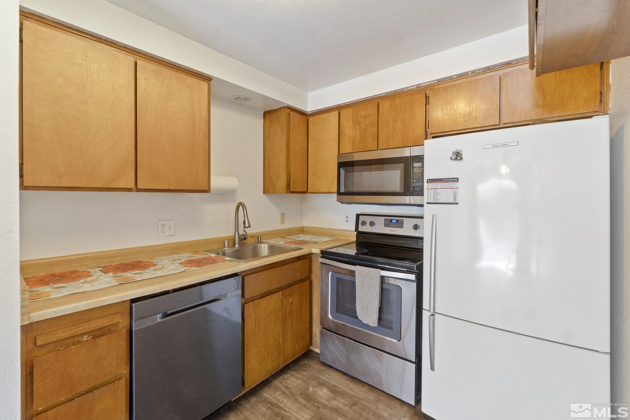 350 West Hampton Drive Carson City, NV 89706 - Photo 14 of 28 Photo 14