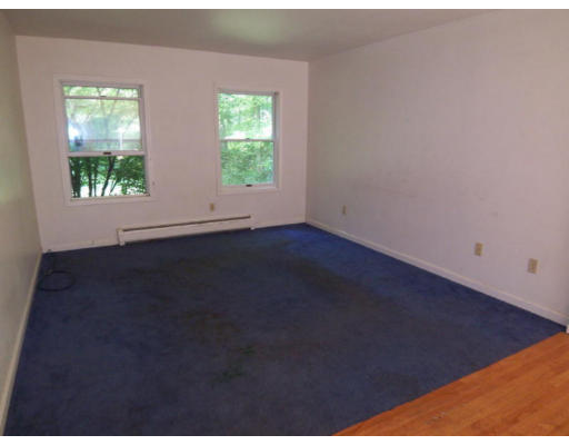 287 Shutesbury Road Amherst, MA 01002 - Photo 5 of 11