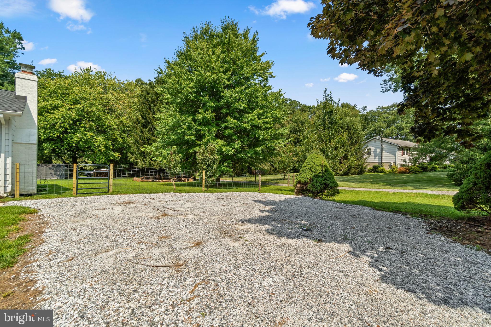 1810 Bloom Road Westminster, MD 21157 - Photo 2 of 30 Gallery Image 2