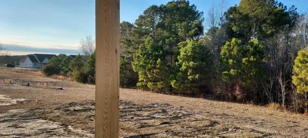 $405,000 | 121 Rolling Water Lane, Swansboro, NC 28584