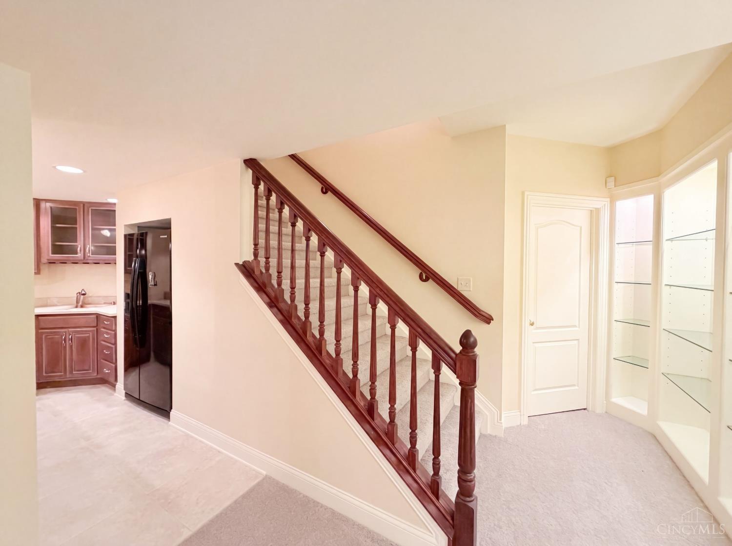 7087 Bridgetown Road Cincinnati, OH 45248 - Photo 30 of 35