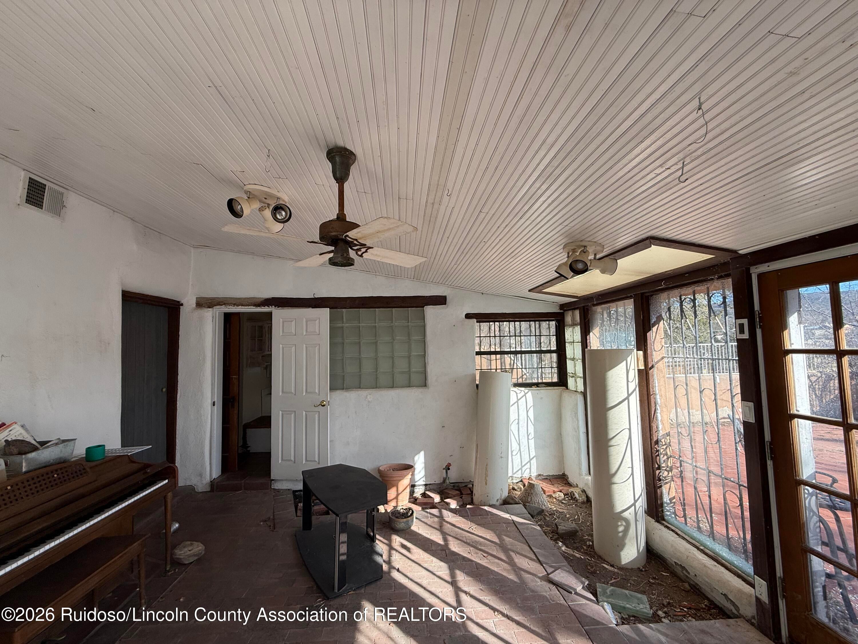 104 Dry Gulch Road Nogal, NM 88341 - Photo 11 of 39 Gallery Image 11
