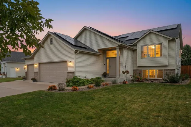 $399,900 | 1665 Cornerstone Lane, Owatonna, MN 55060