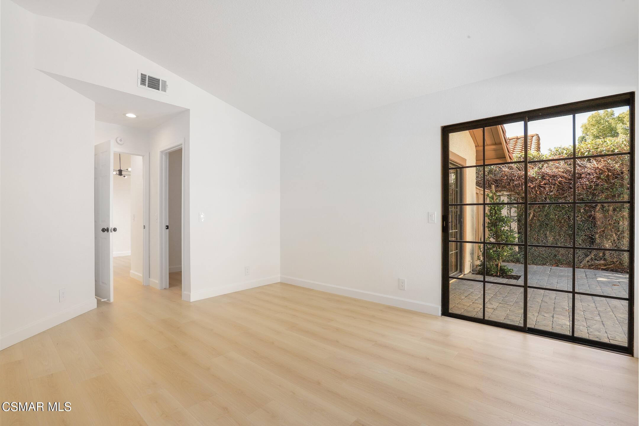 765 Congressional Road Simi Valley, CA 93065 - Photo 12 of 35 a view of an empty room with a window