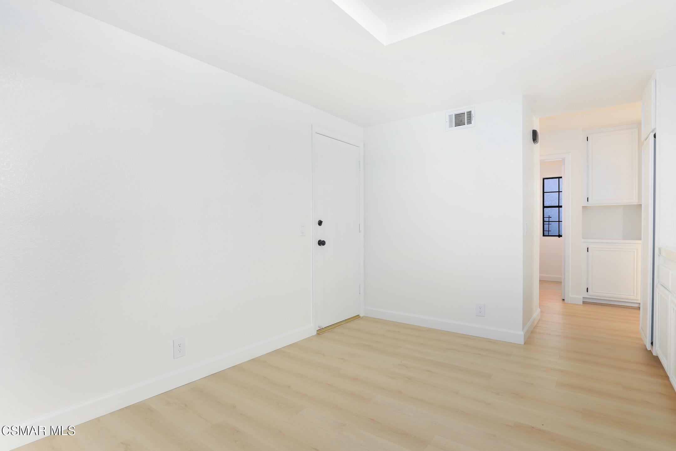 765 Congressional Road Simi Valley, CA 93065 - Photo 21 of 35 a view of an empty room
