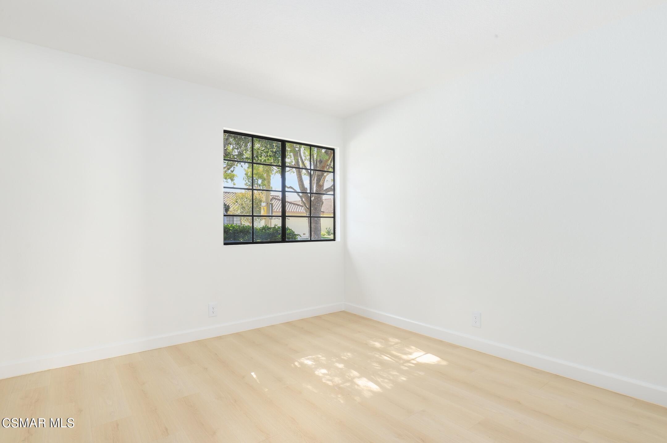 765 Congressional Road Simi Valley, CA 93065 - Photo 26 of 35 a view of an empty room