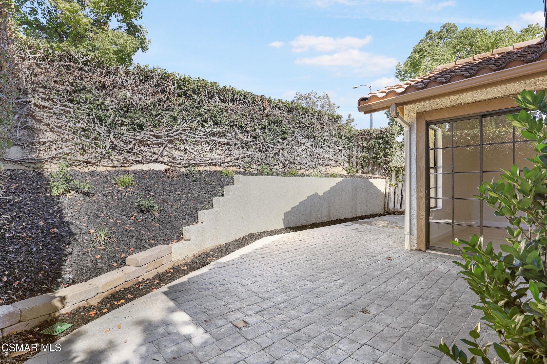 765 Congressional Road Simi Valley, CA 93065 - Photo 33 of 35