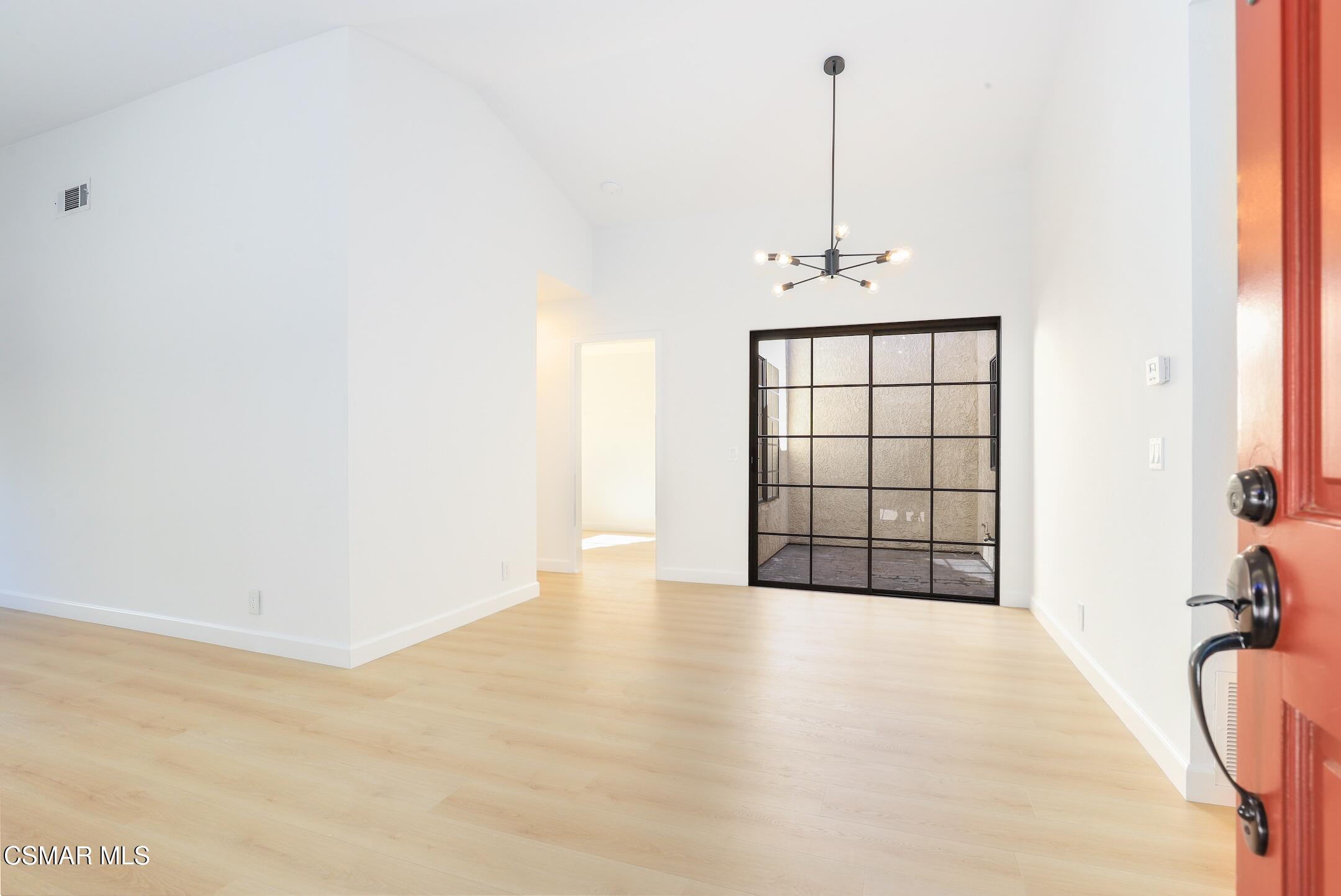 765 Congressional Road Simi Valley, CA 93065 - Photo 9 of 35 a view of a room with a bathtub and window