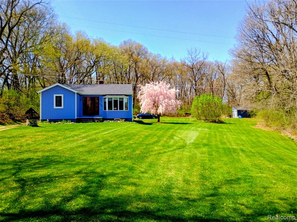5975 Dexter-Pinckney Road Dexter, MI 48130 - Photo 1 of 57