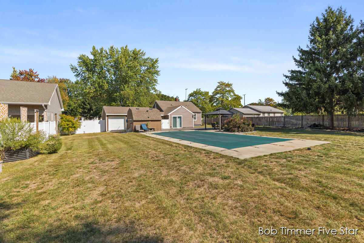 2523 Heights Ravenna Road Muskegon, MI 49444 - Photo 18 of 18 IMG_1019
