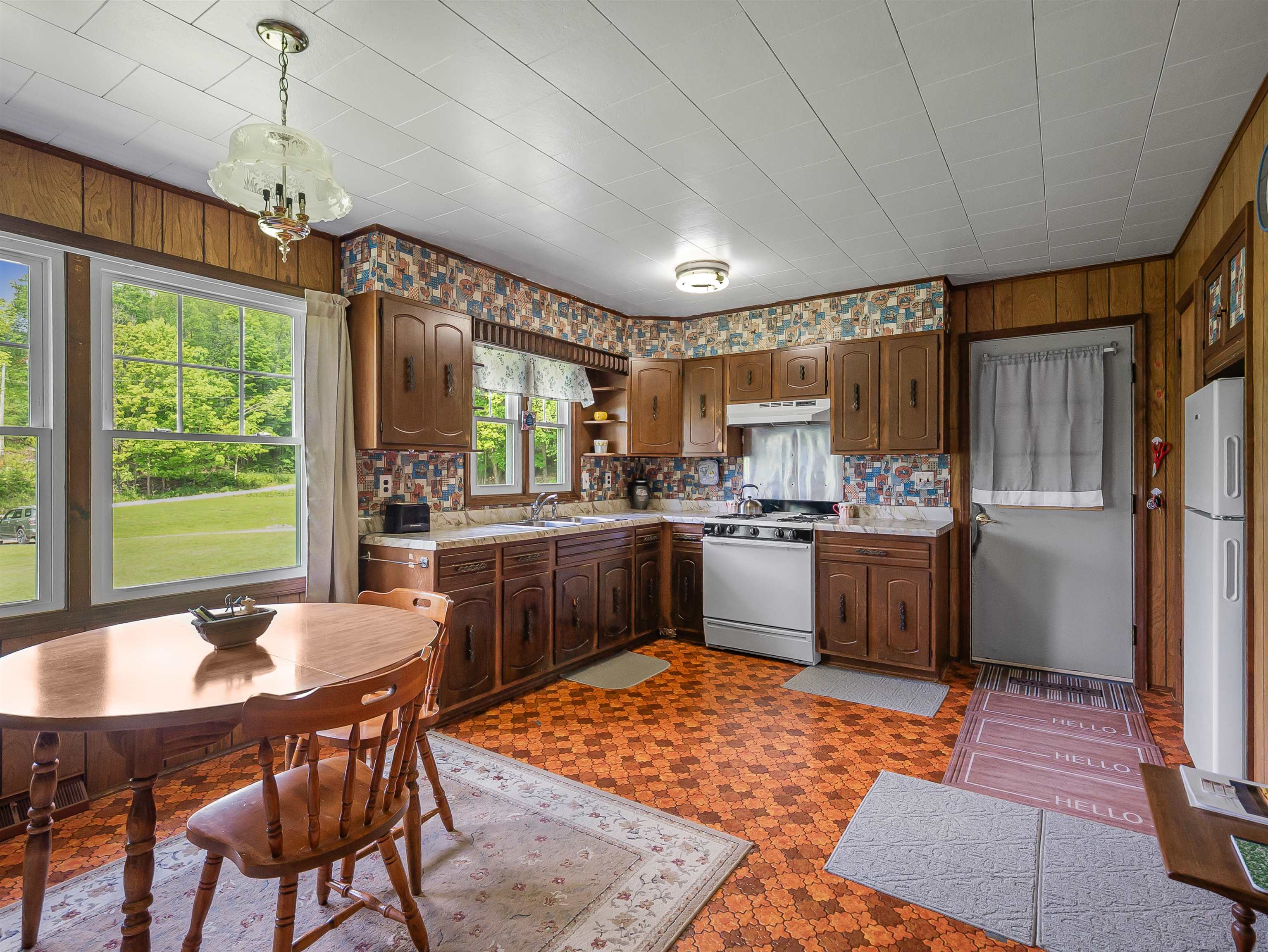 174 Biddie Knob Road Hubbardton, VT 05735 - Photo 7 of 31