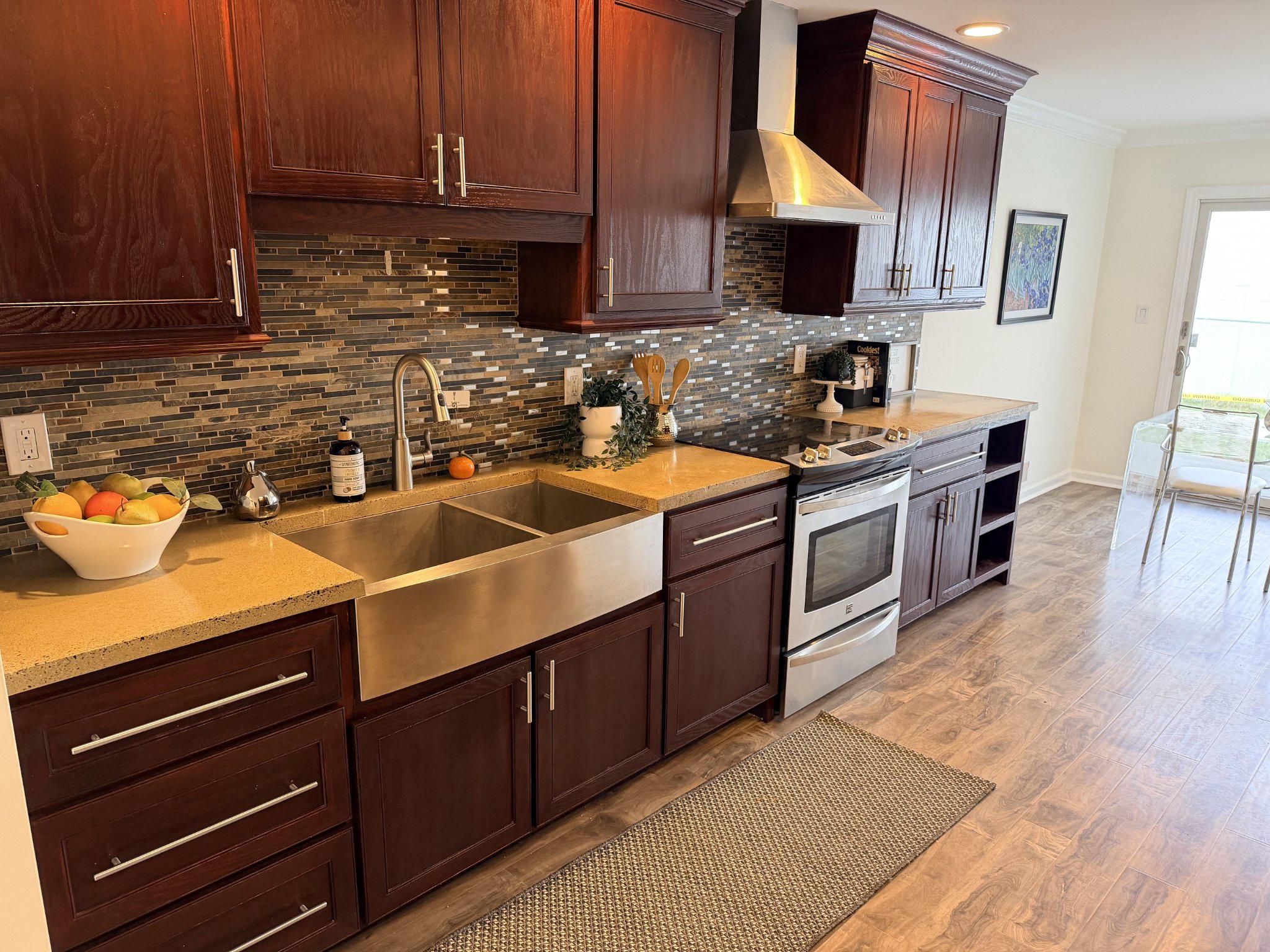 406 Flock Road Hamilton, NJ 08619 - Photo 13 of 40 Modern eat in kitchen