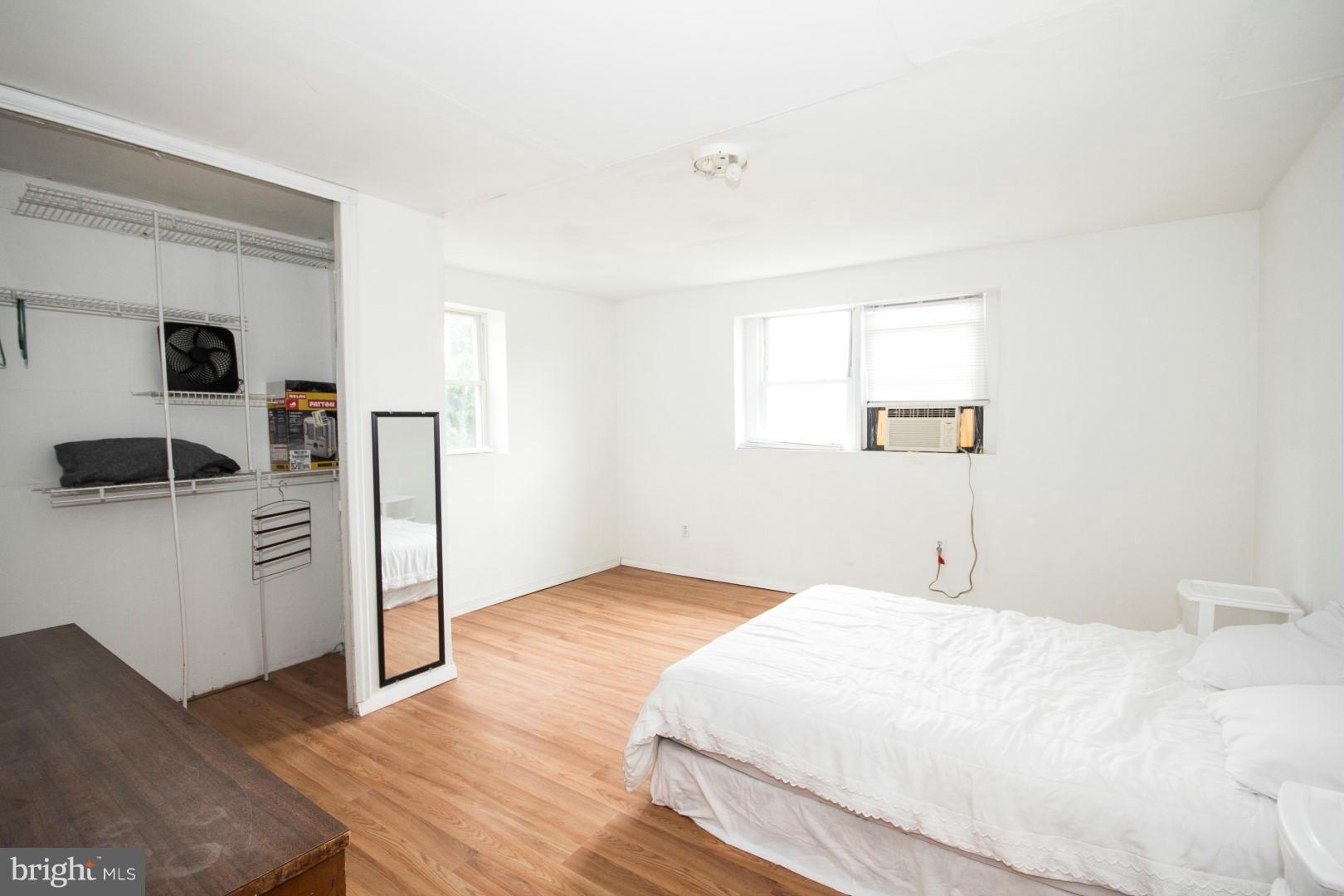 4232 Falls Road Baltimore, MD 21211 - Photo 20 of 30 Bedroom