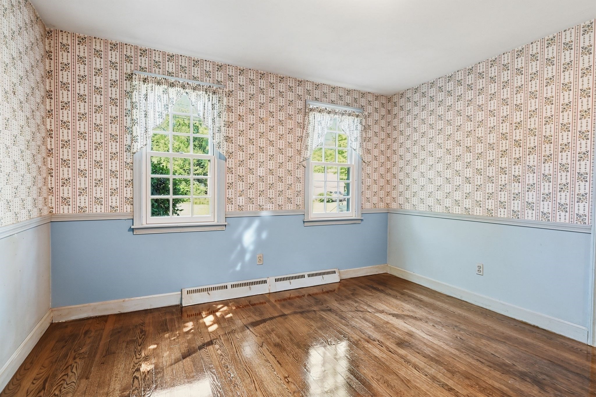 148 Falmouth Road West Springfield, MA 01089 - Photo 21 of 36 Gallery Image 21