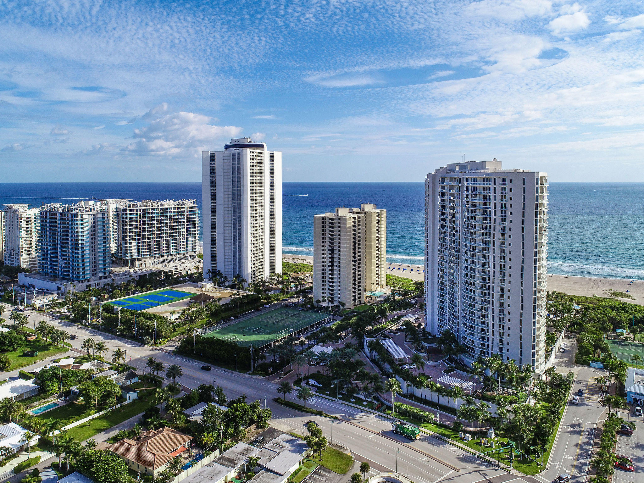 2700 North Ocean Drive, Unit LPH4B Riviera Beach, FL 33404 - Photo 47 of 67 2700NOceanDr,LPH4BAerial(2)