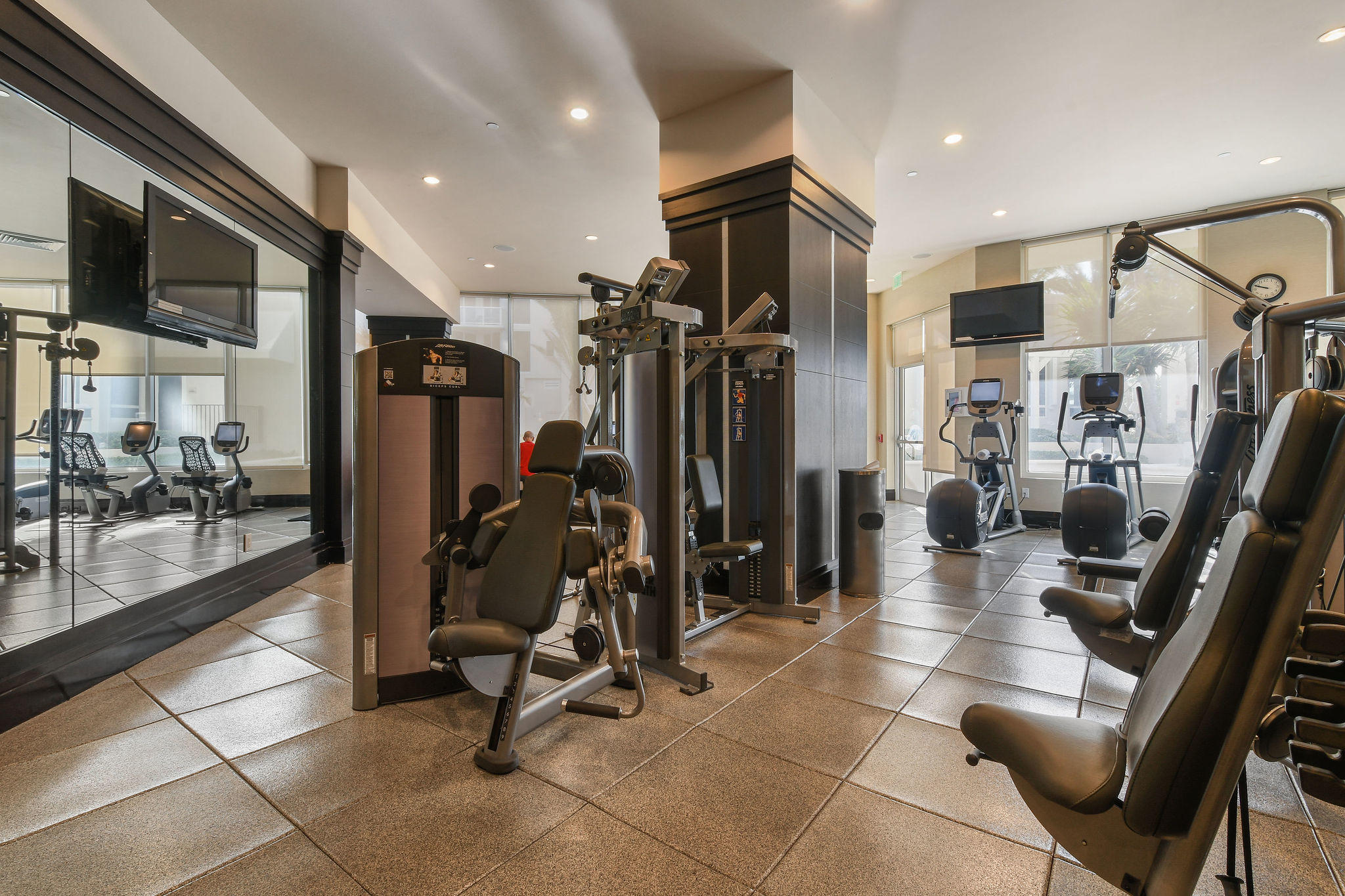 2700 North Ocean Drive, Unit LPH4B Riviera Beach, FL 33404 - Photo 60 of 67 a view of a room with gym equipment